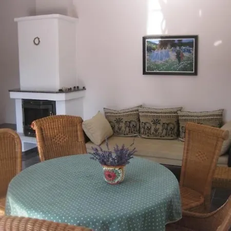 Holiday home Ferienhaus Uber Zwei Etagen Mit Eigenem Garten Und Gemeinschaftlichem Schwimmbad *