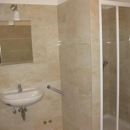 Holiday home Ferienhaus Uber Zwei Etagen Mit Eigenem Garten Und Gemeinschaftlichem Schwimmbad